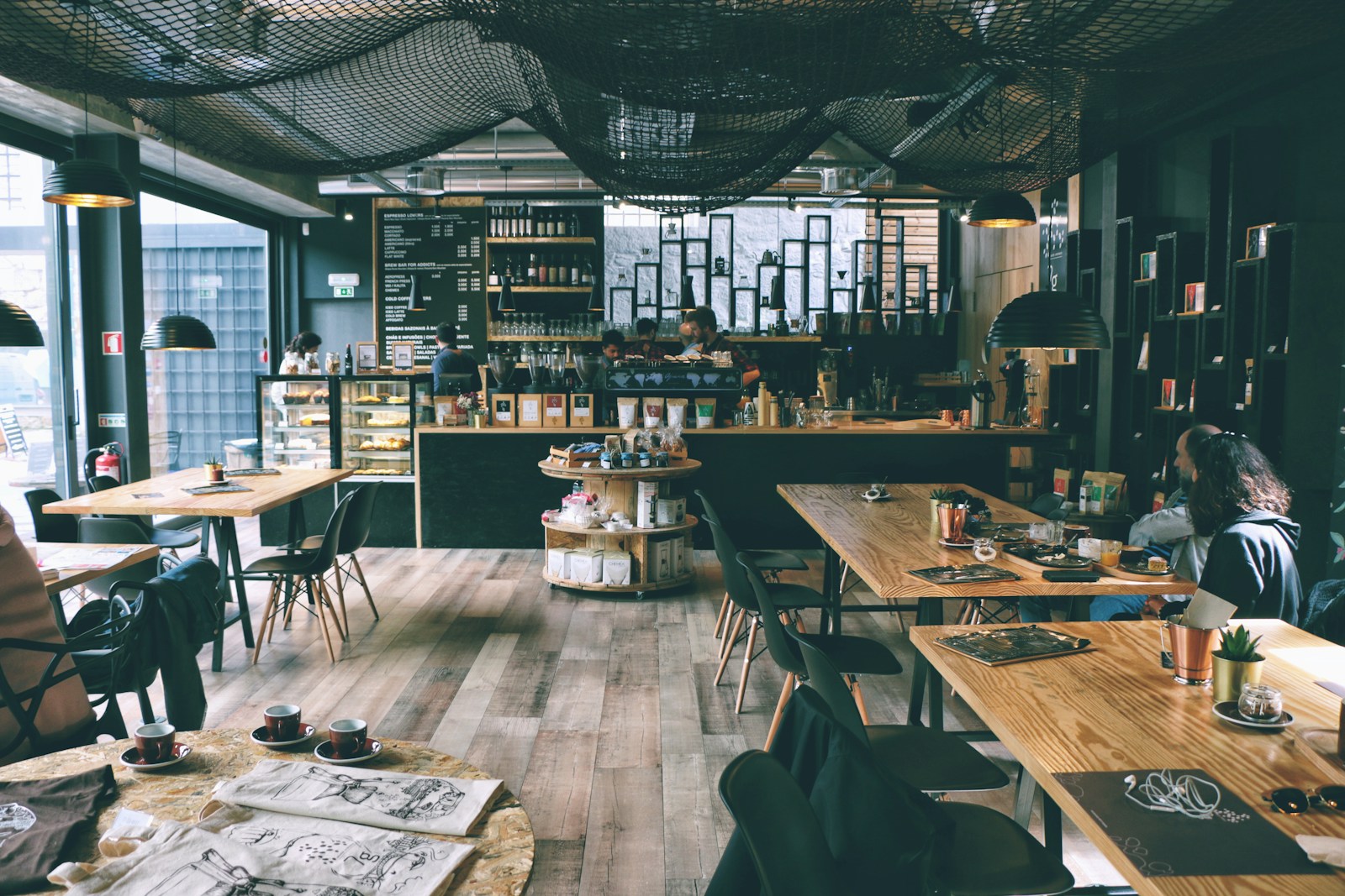 Jauki specialty coffee kavinės atmosfera